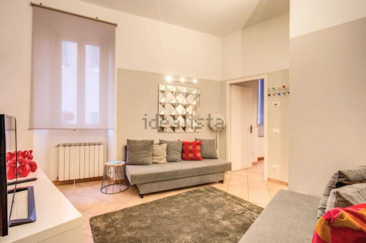 Апартаменты Easy Life Campo De' Fiori Рим Экстерьер фото